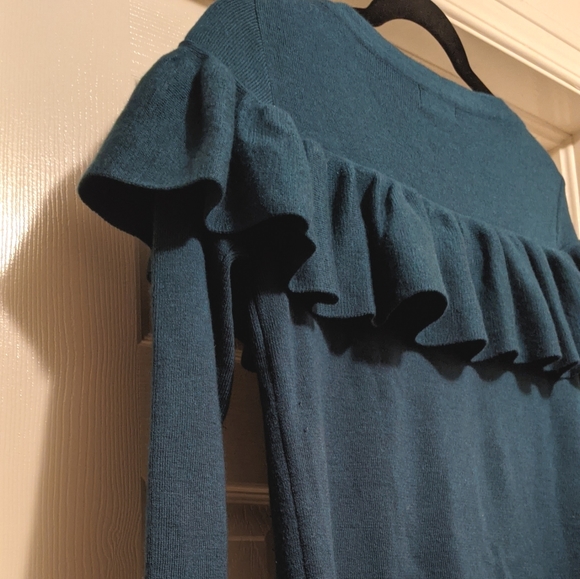 Adrienne Vittadini Ruffle sweater - Picture 4 of 6